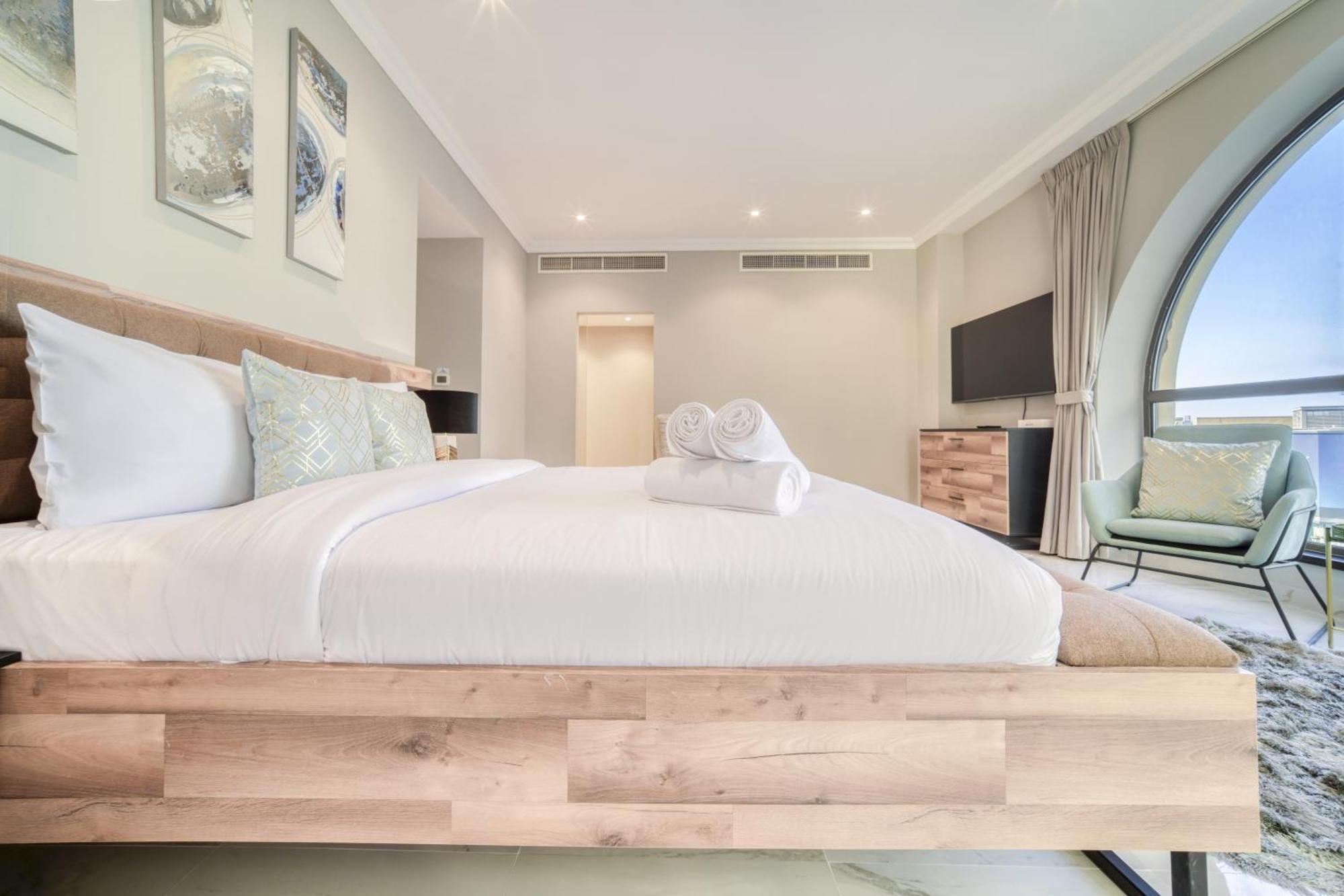 Luxurious 4 Bedroom Duplex With Terrace & Sea View 迪拜 外观 照片