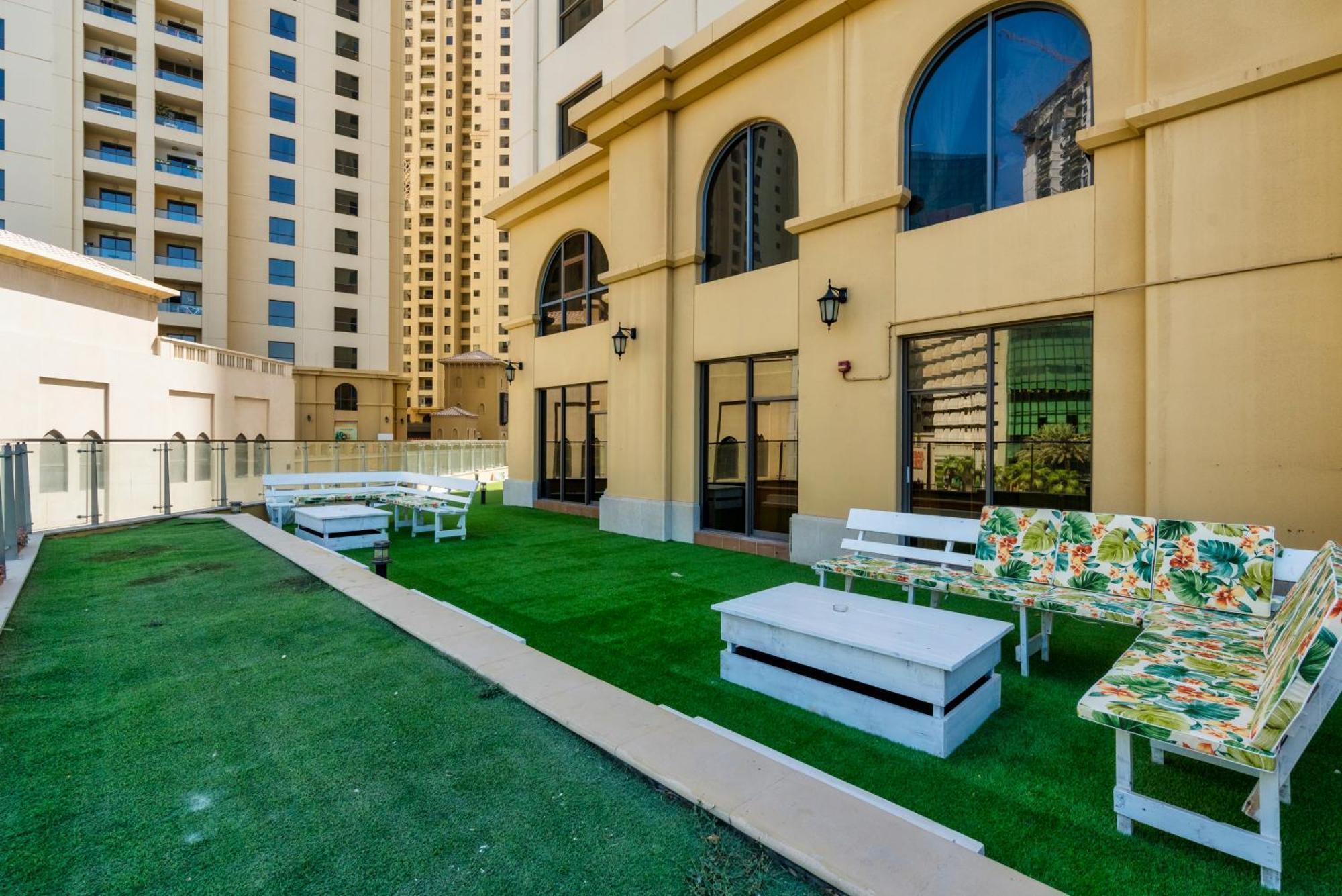 Luxurious 4 Bedroom Duplex With Terrace & Sea View 迪拜 外观 照片
